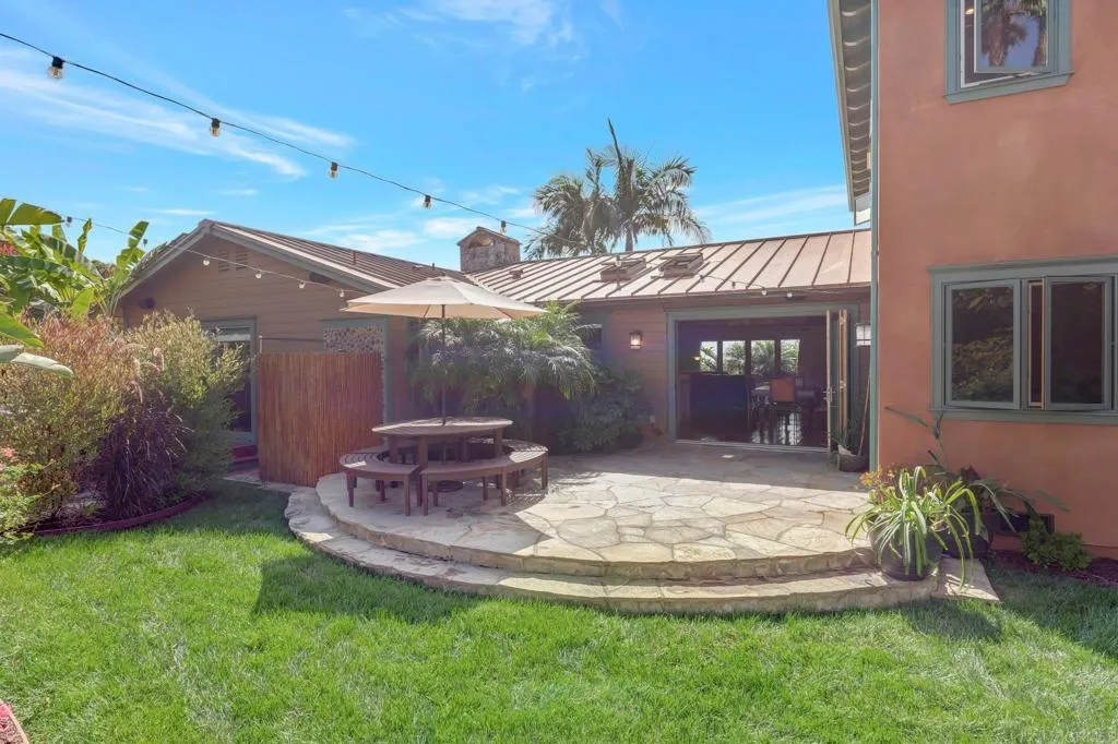 3354 Seacrest Drive, Carlsbad, CA, 92008