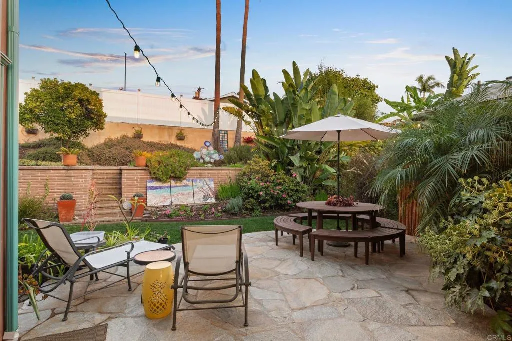 3354 Seacrest Drive, Carlsbad, CA, 92008