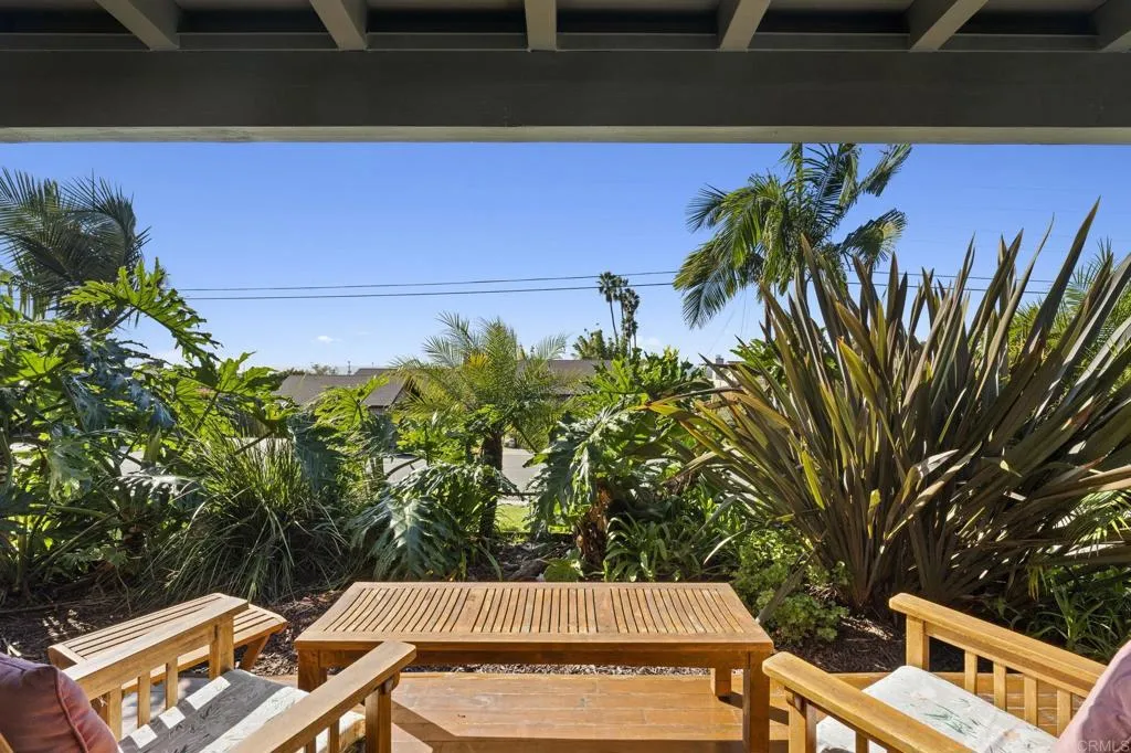 3354 Seacrest Drive, Carlsbad, CA, 92008