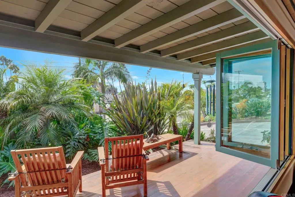 3354 Seacrest Drive, Carlsbad, CA, 92008