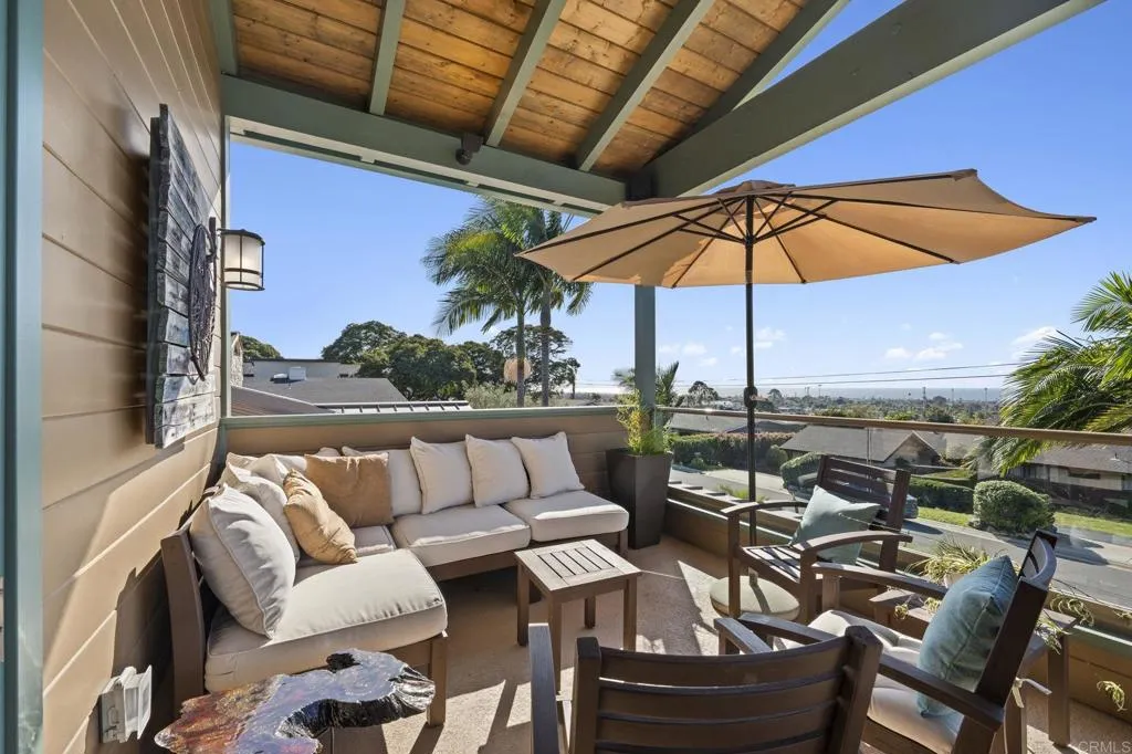 3354 Seacrest Drive, Carlsbad, CA, 92008