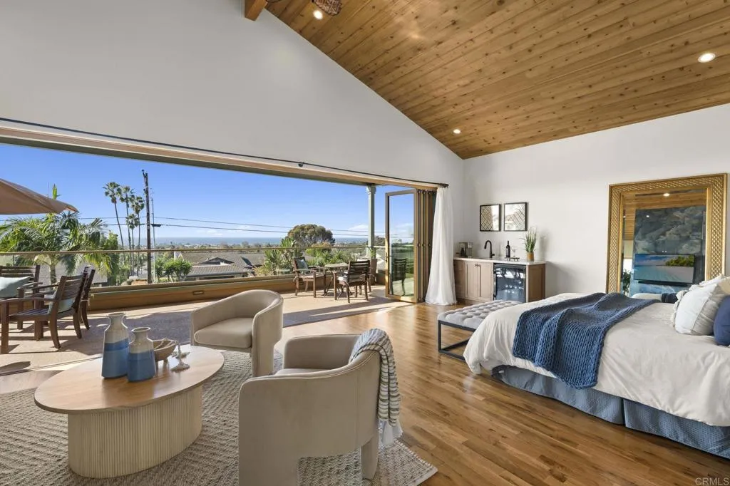 3354 Seacrest Drive, Carlsbad, CA, 92008