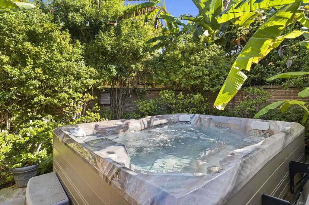 3354 Seacrest Drive, Carlsbad, CA, 92008