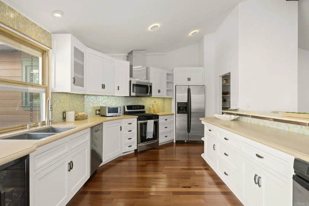 3354 Seacrest Drive, Carlsbad, CA, 92008