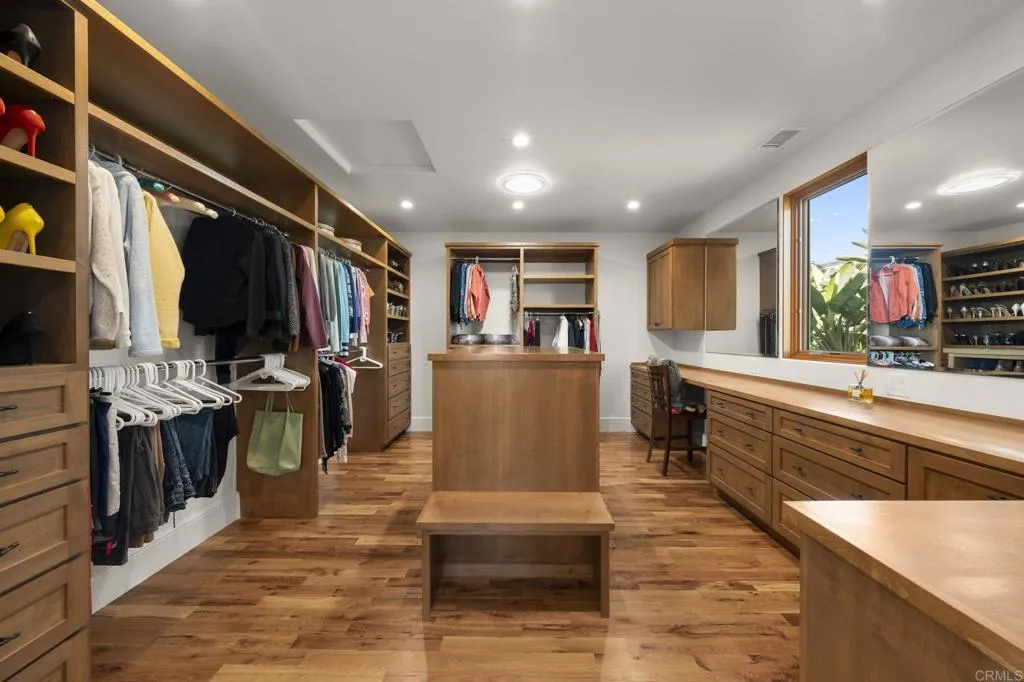 3354 Seacrest Drive, Carlsbad, CA, 92008