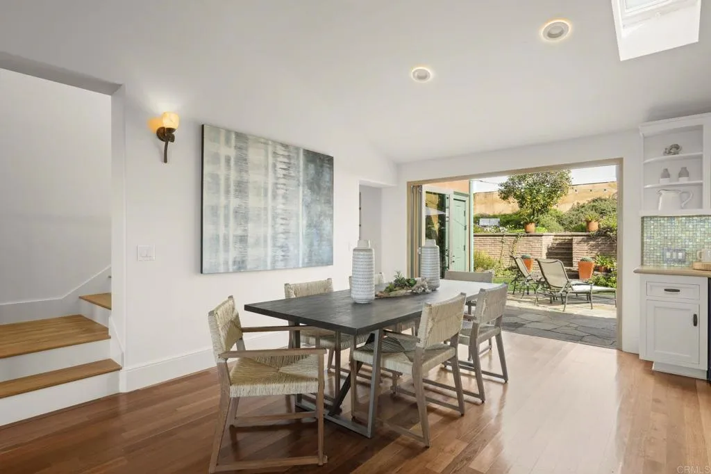 3354 Seacrest Drive, Carlsbad, CA, 92008