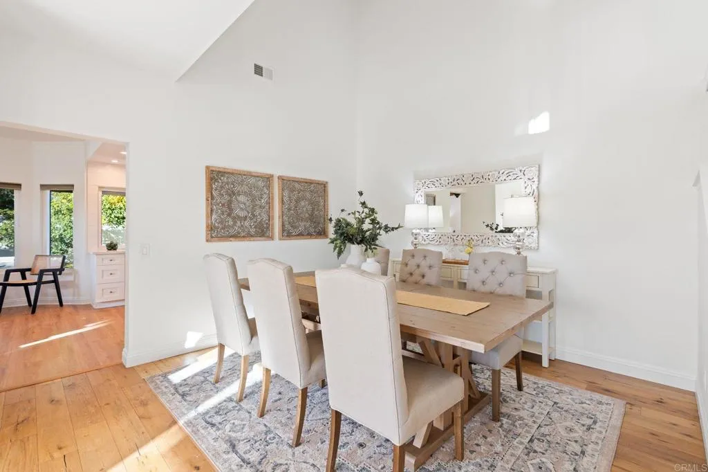 Photo #8: NDP2600334 Listing: Photo #8