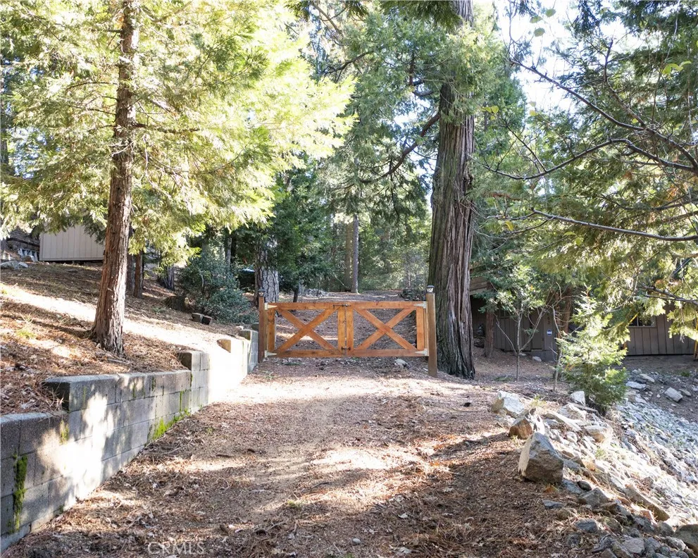 1063 Calanda Drive, Crestline, CA 92325 - Photo 2 of 43, Crestline, CA