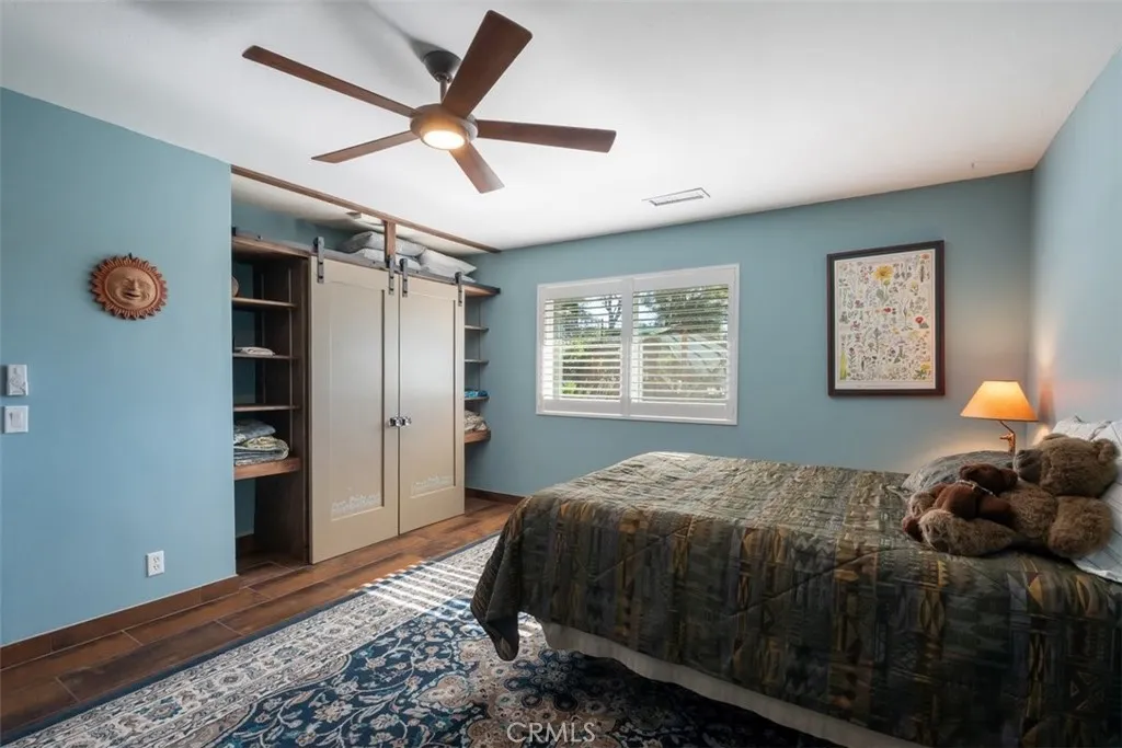 https://cdn.realtyfeed.com/cdn/127/306617070/338ffc6496087a71f27d9312db2f621e.webp