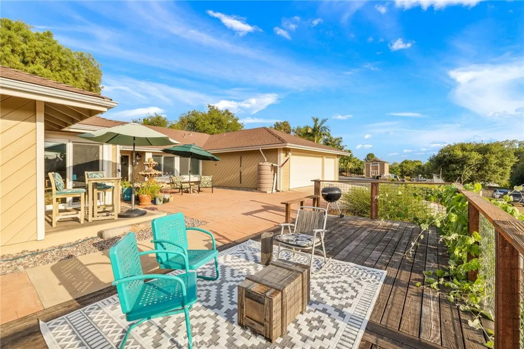 https://cdn.realtyfeed.com/cdn/127/306617070/aad3bb479179632d7d42559af49f754b.webp