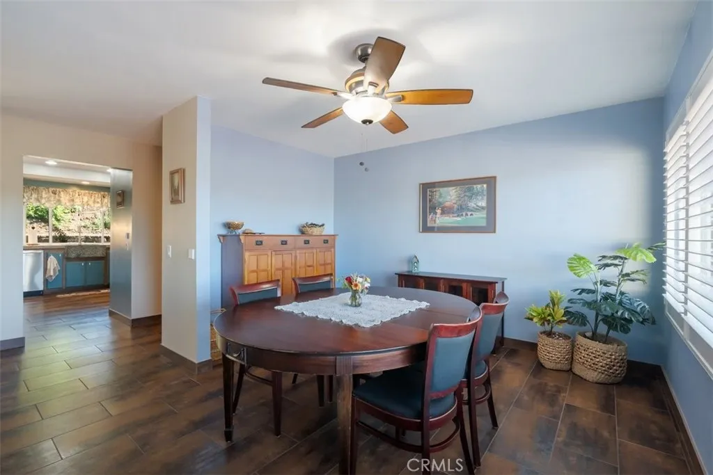 https://cdn.realtyfeed.com/cdn/127/306617070/f5ba6e5747652ba971b49359d5e84a59.webp