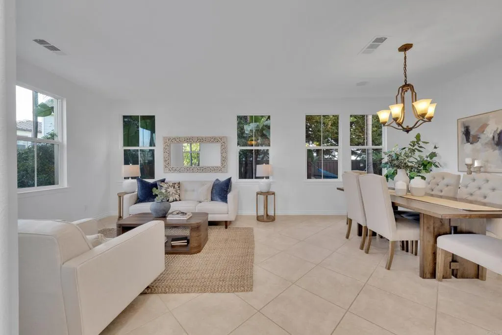 6215 Dartington Way, Carlsbad, CA, 92009