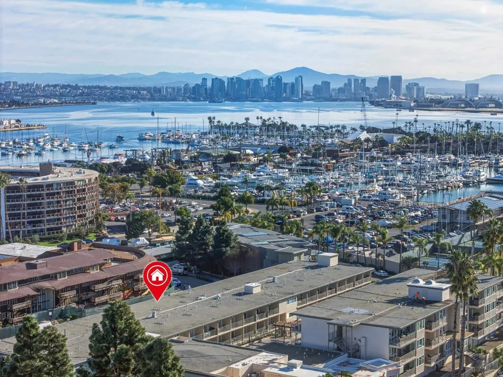 San Diego, CA 92106
