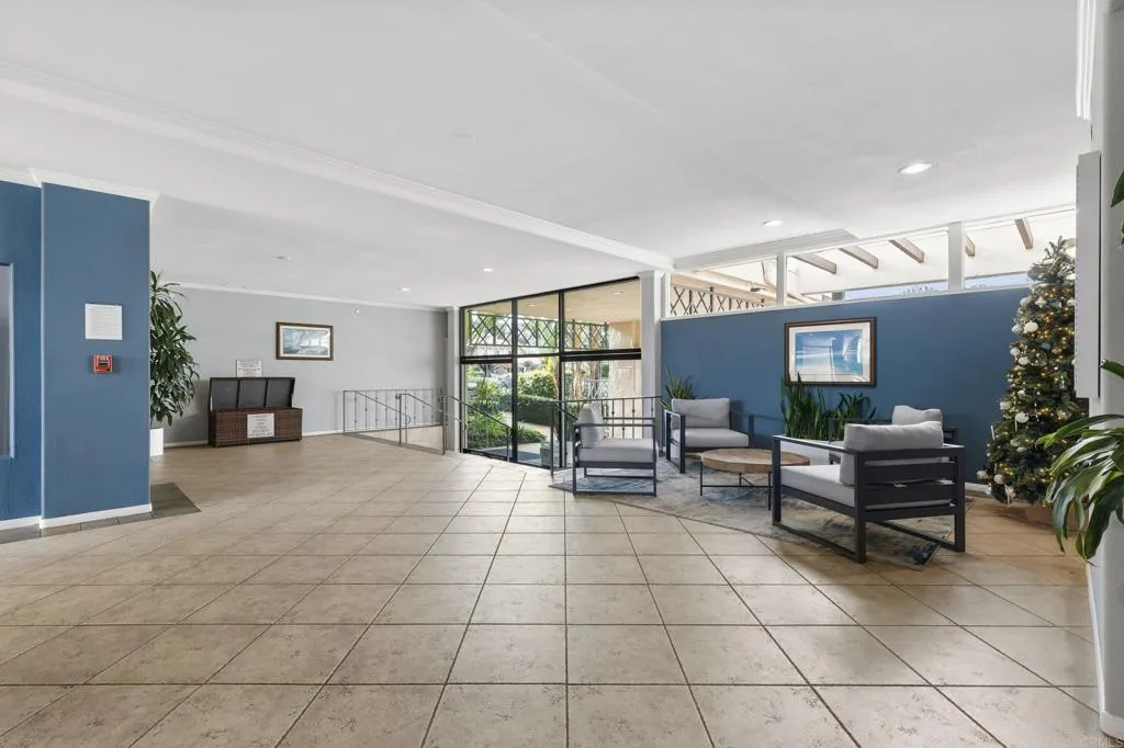 https://cdn.realtyfeed.com/cdn/127/306617119/8941a8e82aa289fbd02d7f9f4420b2b5.webp