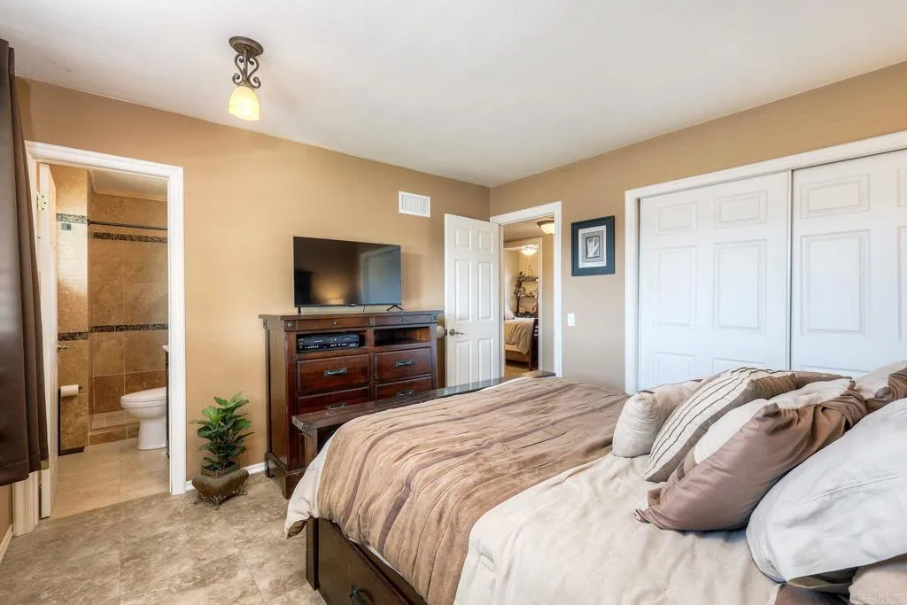 https://cdn.realtyfeed.com/cdn/127/306617124/56d515c4214a6190bf1a2311542e822b.webp