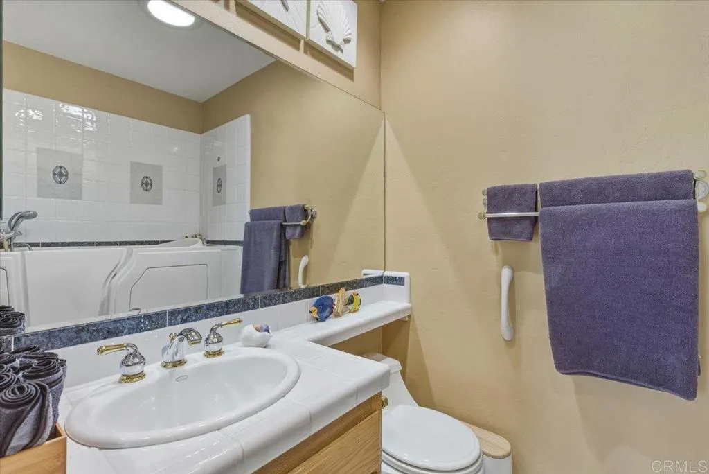 https://cdn.realtyfeed.com/cdn/127/306617210/39de6640aea007c5bc160ad14f6b175a.webp