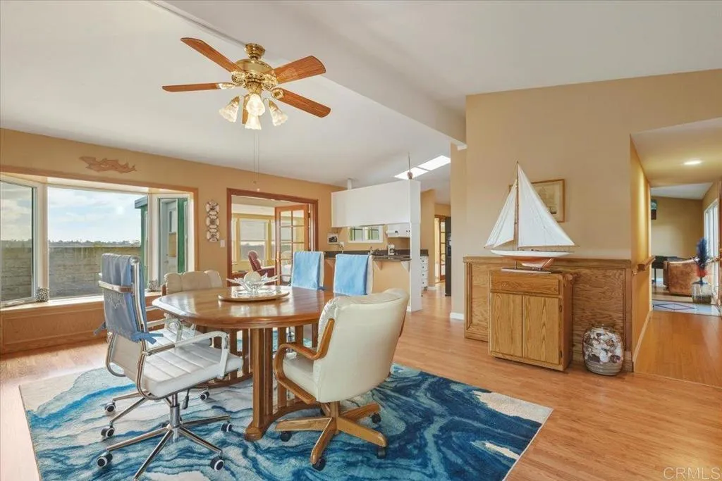https://cdn.realtyfeed.com/cdn/127/306617210/d0d71e6d84144a7fe8926b985d181028.webp