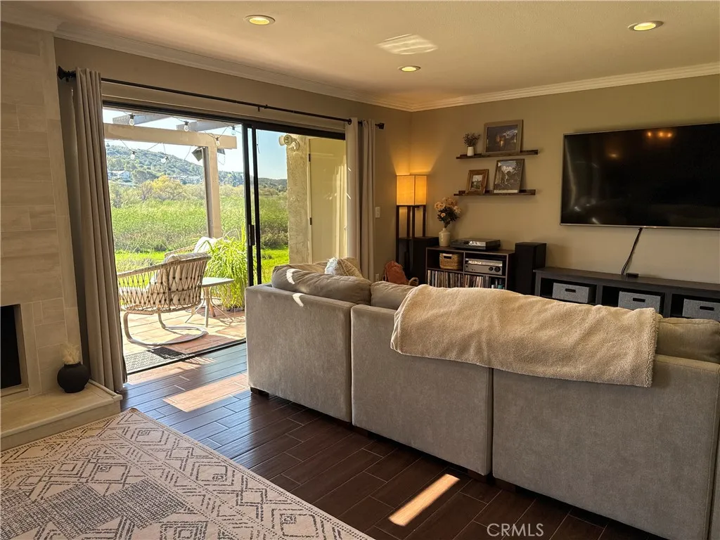 https://cdn.realtyfeed.com/cdn/127/306617226/b047b65e62991ce0380ce9d45208af3c.webp