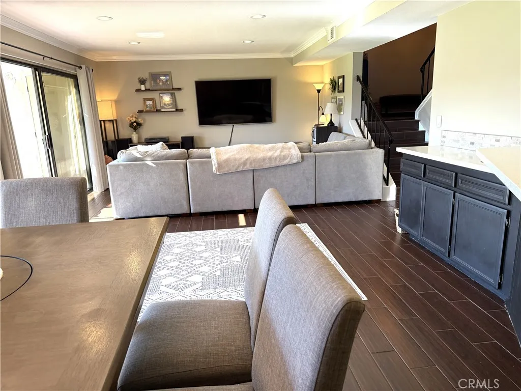 https://cdn.realtyfeed.com/cdn/127/306617226/e824491c920b8323d21df61f0ed5dbb5.webp