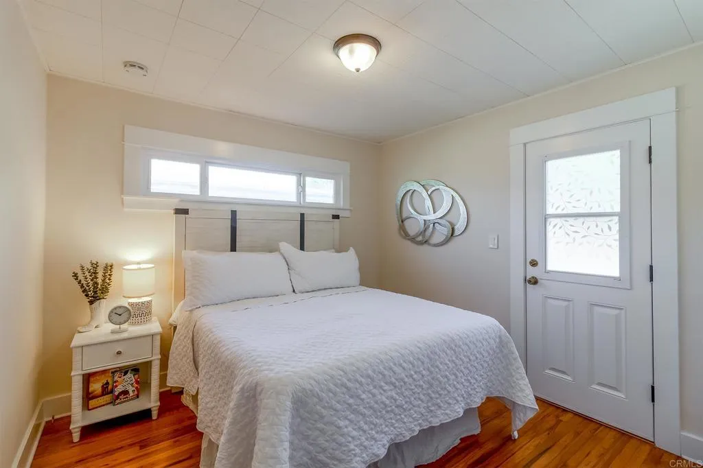https://cdn.realtyfeed.com/cdn/127/306617319/19c754d0028645ccae7b552c9c6f78c2.webp