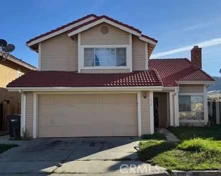 438 Sherwood Place