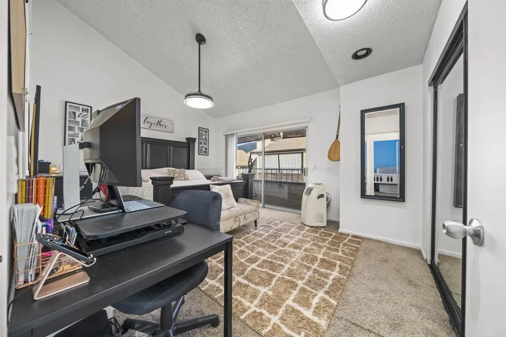https://cdn.realtyfeed.com/cdn/127/306617356/8dfce69bb139f6d21f6e2b865ee9b8b9.webp