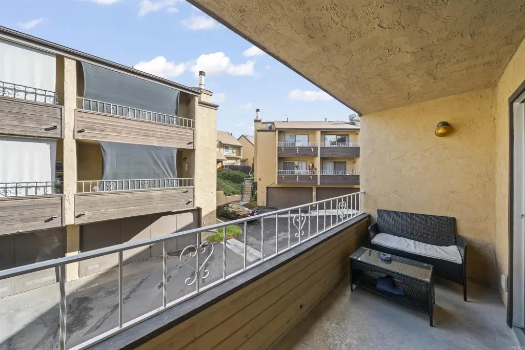 https://cdn.realtyfeed.com/cdn/127/306617356/a6b42ba4b9aa873fd370d6938cd97b7c.webp