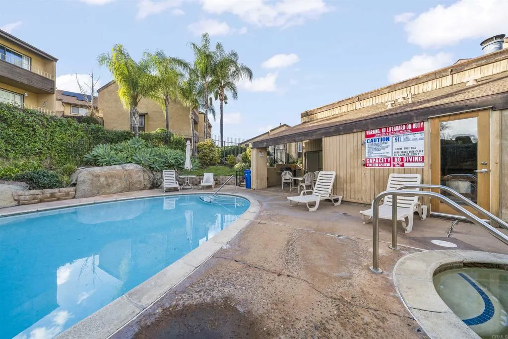 https://cdn.realtyfeed.com/cdn/127/306617356/b30f94e687336fe492711ff8e574c50e.webp