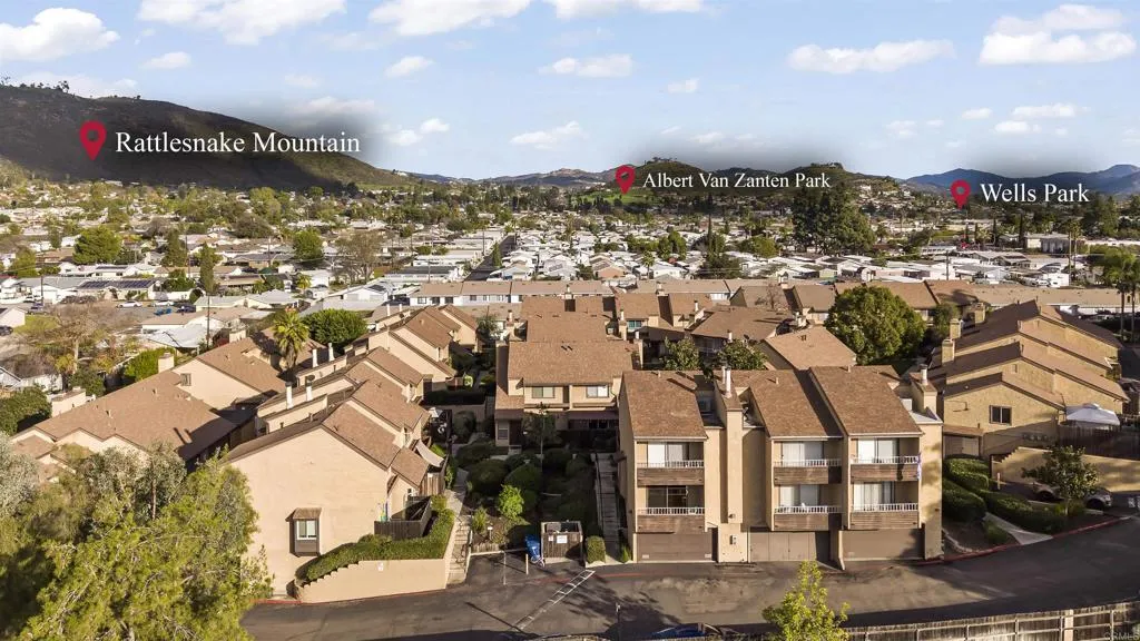 https://cdn.realtyfeed.com/cdn/127/306617356/bb739a0e87b04224560a454f07e37059.webp