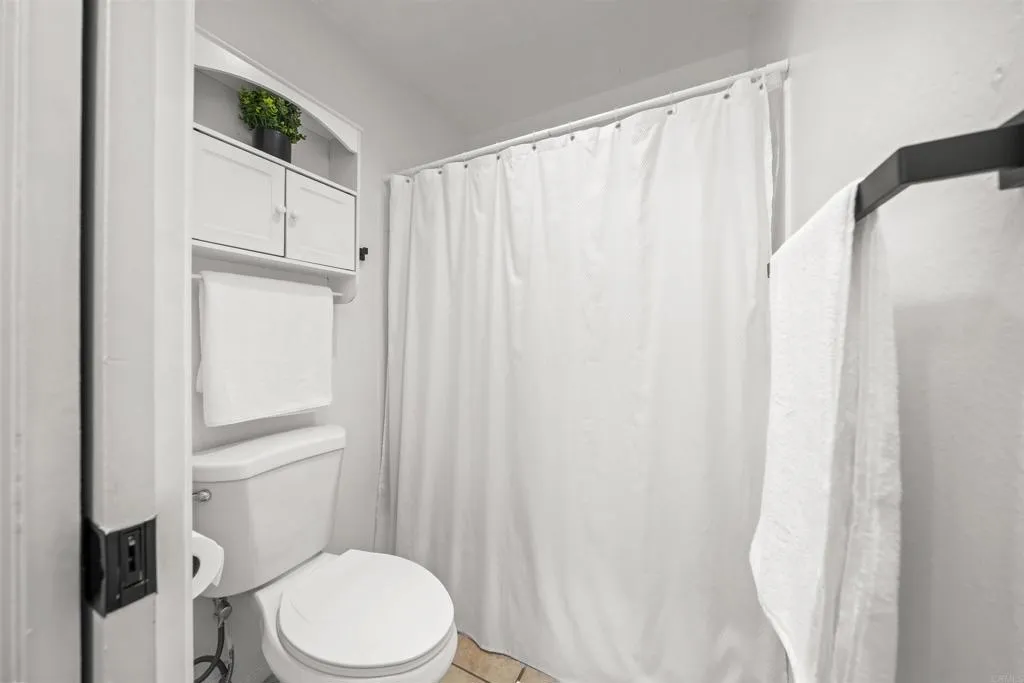 https://cdn.realtyfeed.com/cdn/127/306617356/f5d6db5c5473c864e19596486d9056f9.webp