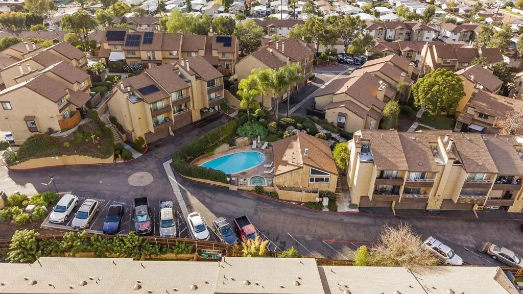 https://cdn.realtyfeed.com/cdn/127/306617356/fa44d4021d5c4d63cb4a957cda8ad504.webp