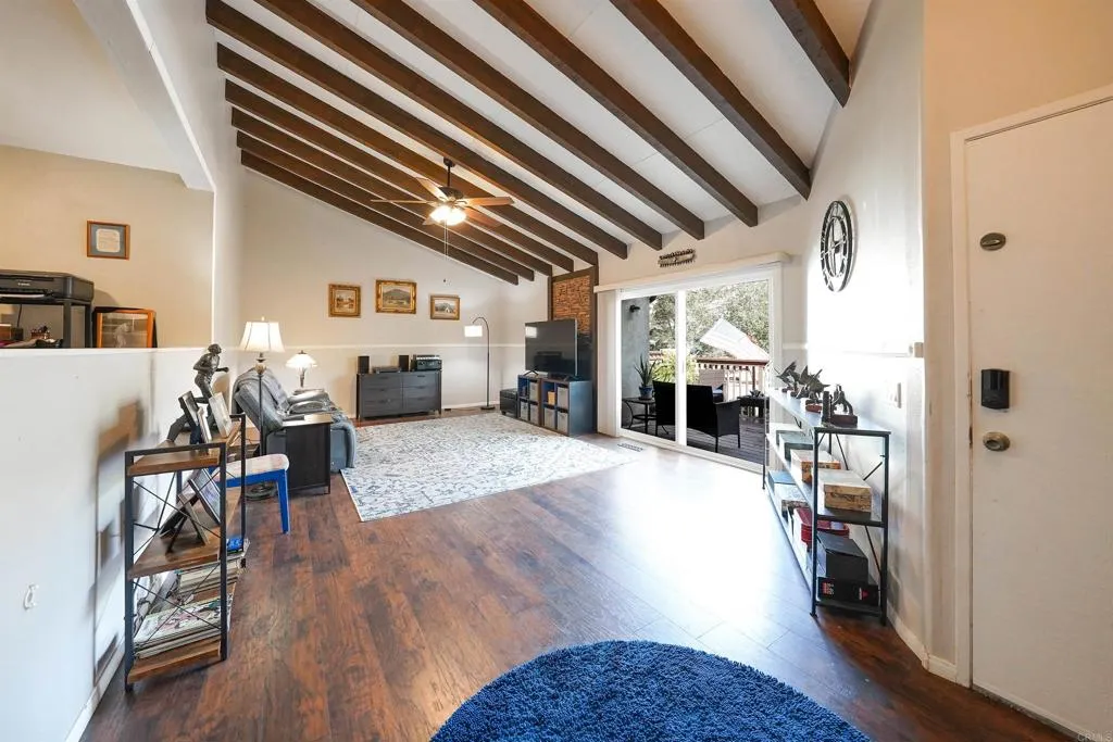 Photo #8: PTP2600301 Listing: Photo #8