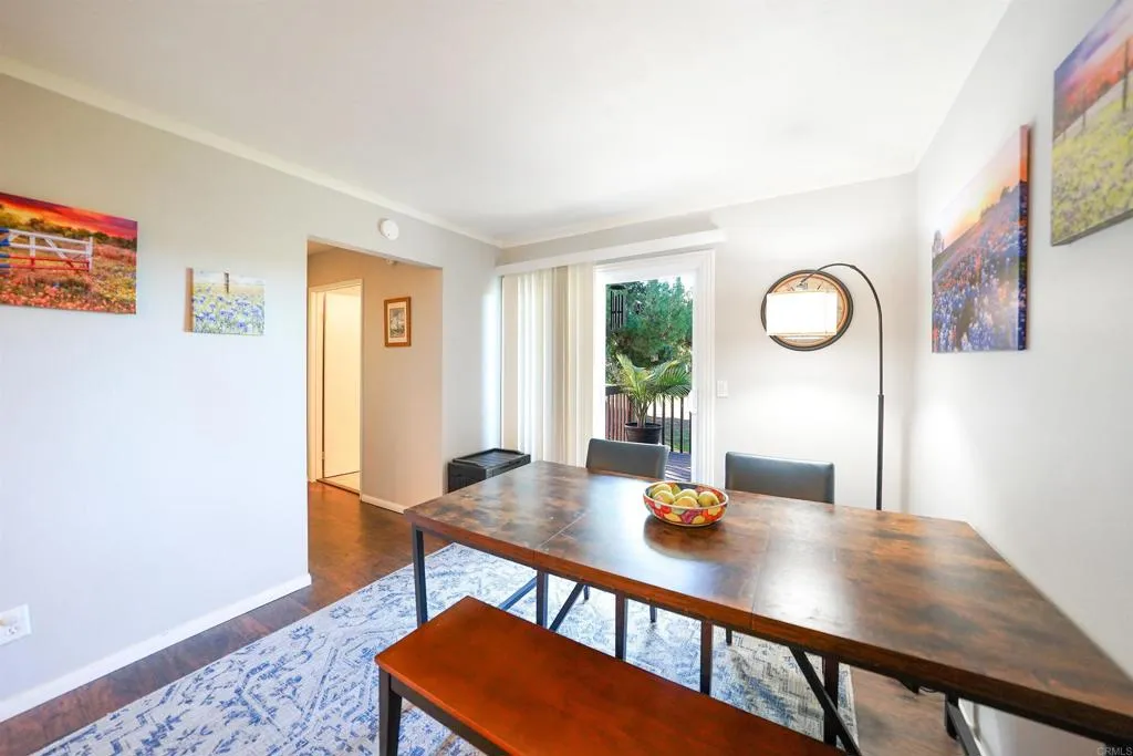 https://cdn.realtyfeed.com/cdn/127/306617384/82228a7e33551576d91fa702c53507c9.webp