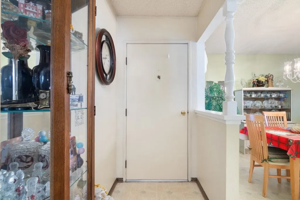 22579 Raven Way, Grand Terrace, CA 92313 - Photo 5 of 38, Grand Terrace, CA