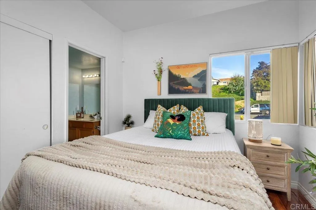 https://cdn.realtyfeed.com/cdn/127/306617419/015873b11166b637770016099acab1fd.webp