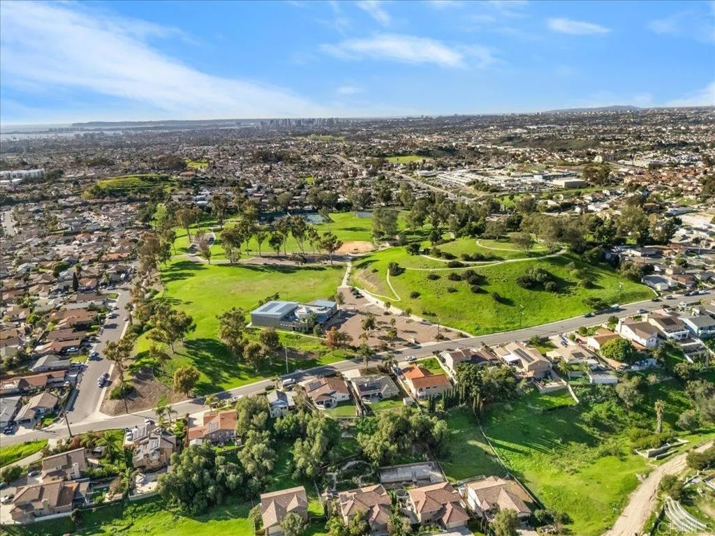 https://cdn.realtyfeed.com/cdn/127/306617419/66385a8976cd05ebadf3b3c60e0e04c5.webp