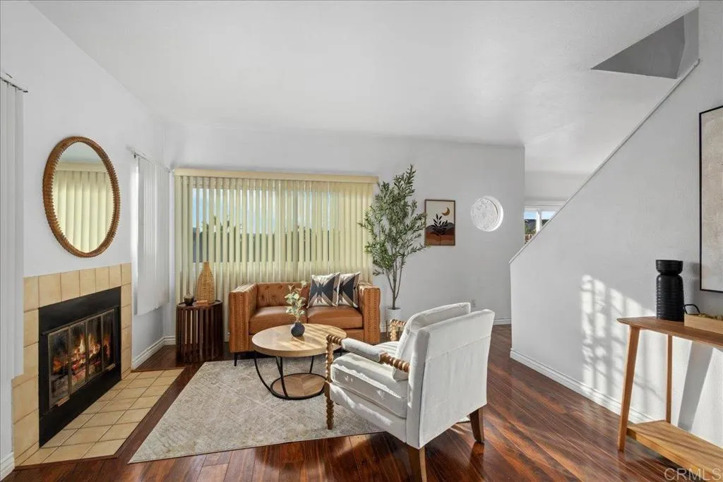 https://cdn.realtyfeed.com/cdn/127/306617419/c2755e38928022684a55d7fccec83a91.webp