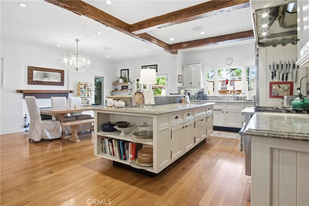 3524 Grand View Boulevard, Los Angeles, CA, 90066