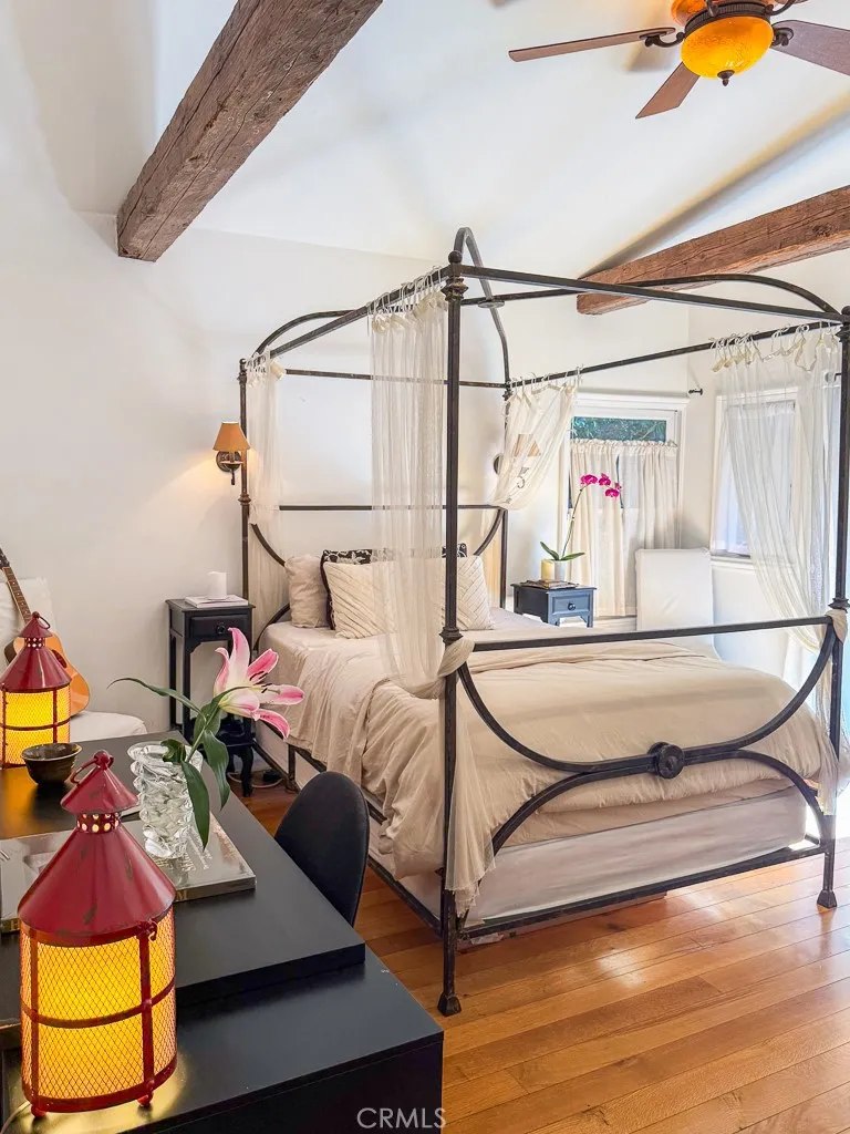 3524 Grand View Boulevard, Los Angeles, CA, 90066