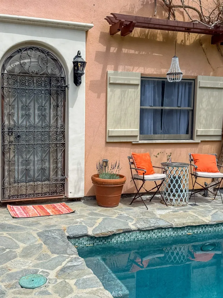 3524 Grand View Boulevard, Los Angeles, CA, 90066