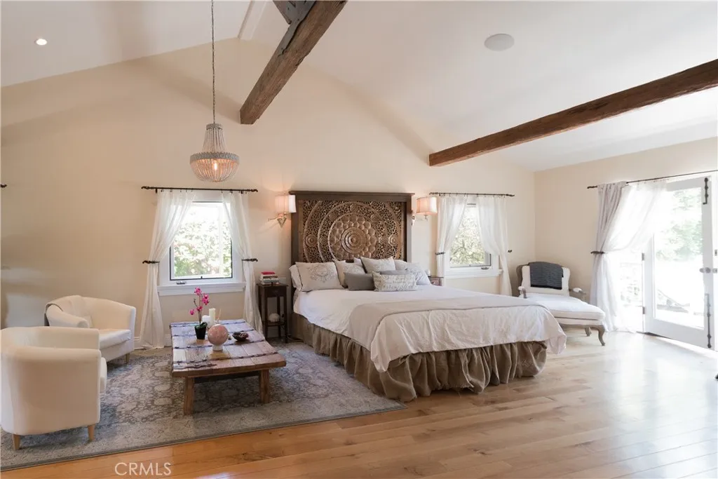 Los Angeles, CA 90066