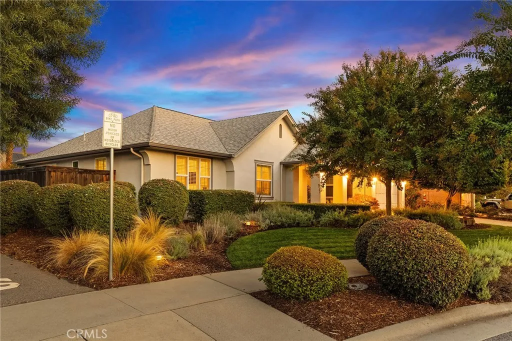 1904 Wisteria Lane, Chico, CA 95926 - Photo 4 of 65, Chico, CA