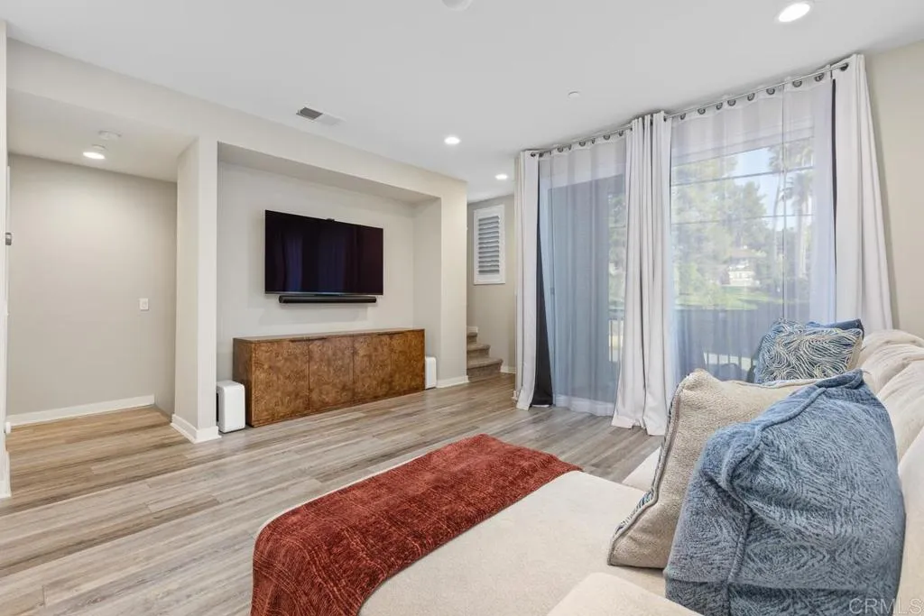 Photo #13: NDP2600356 Listing: Photo #13