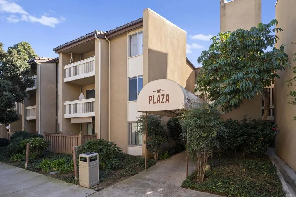 https://cdn.realtyfeed.com/cdn/127/306617625/1720825336f544ae1062c6f0cec24525.webp
