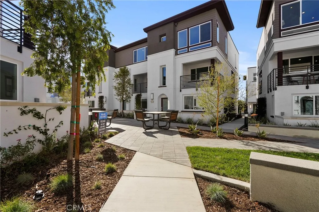 Photo #16: OC26007223 Listing: Photo #16