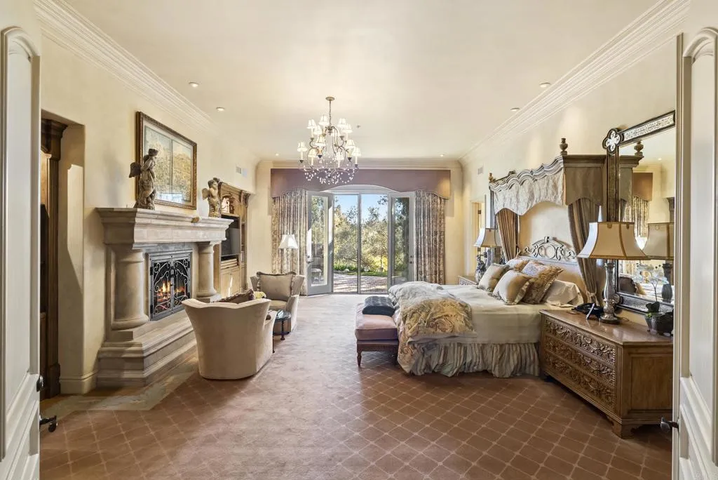 https://cdn.realtyfeed.com/cdn/127/306617749/ad364912bf6d06a8e7f80b50aea6a9f6.webp