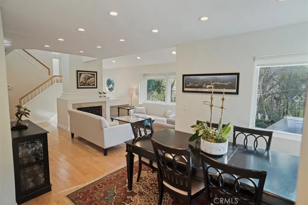 29732 Strawberry Hill, Agoura Hills, CA 91301 - Photo 4 of 22, Agoura Hills, CA