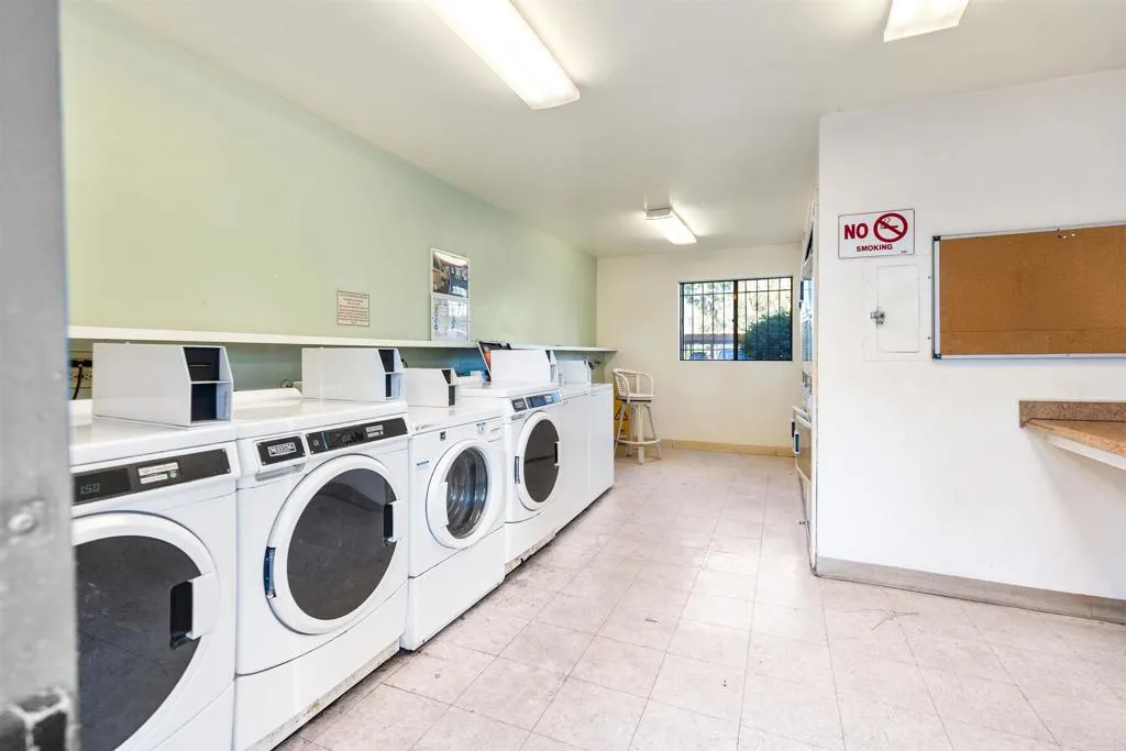 https://cdn.realtyfeed.com/cdn/127/306617794/02f6e5c3b8df799f8808afcb8c5ca5b8.webp