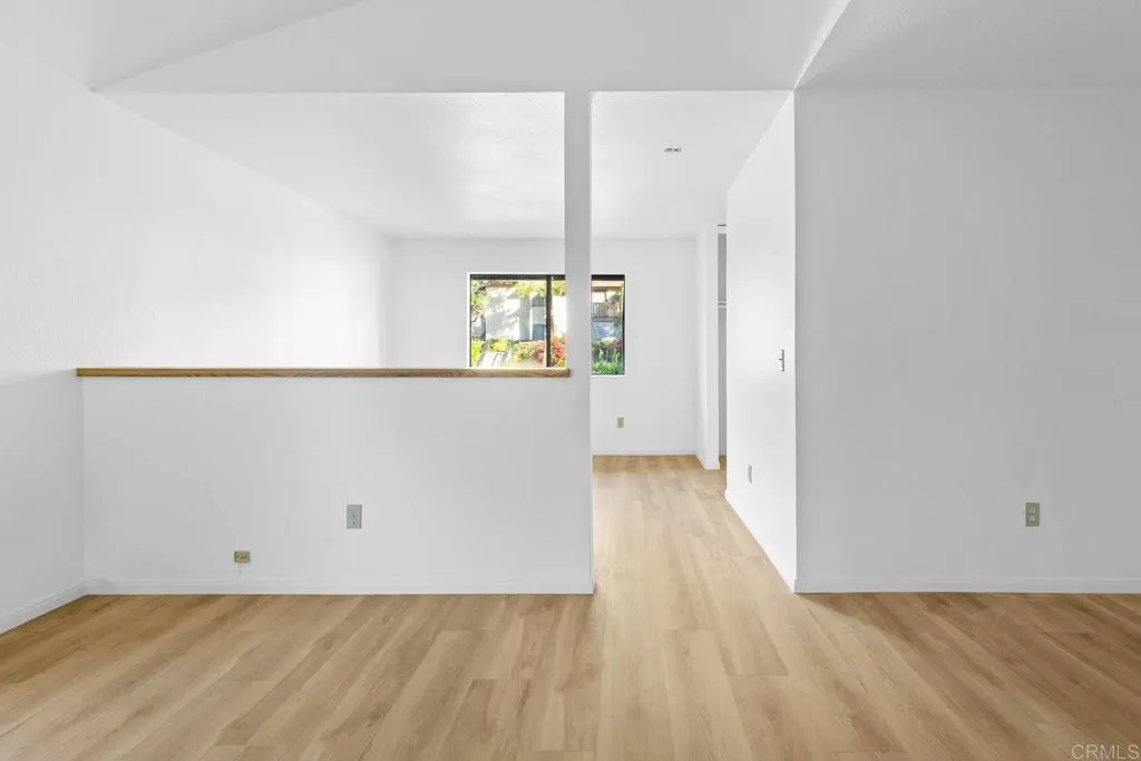 https://cdn.realtyfeed.com/cdn/127/306617794/5cba5f6ca219094c288a0e4b8ff0af6a.webp