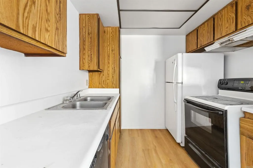 Photo #9: NDP2600360 Listing: Photo #9